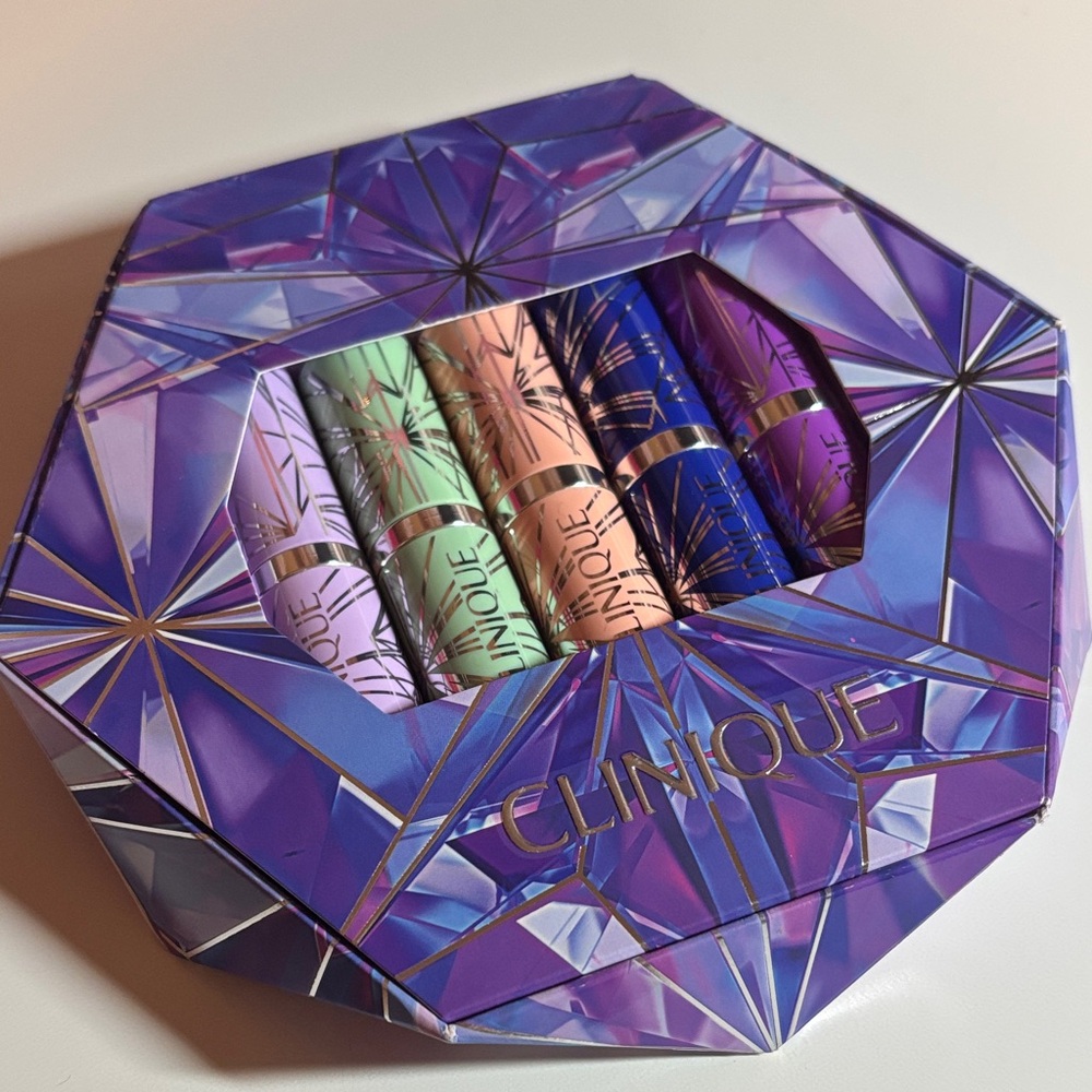 Clinique Lip Colour Set - Picture 4 of 4